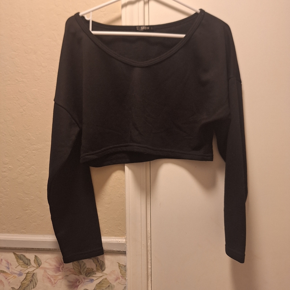 SHEIN Black Boxy Crop Sweatshirt Long Sleeve